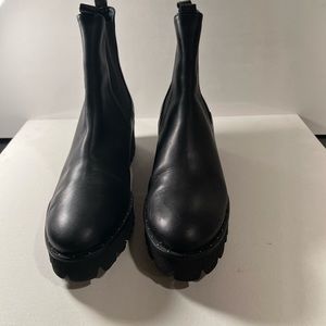 Freda Salvatore Brooke Rain Resistant Boot